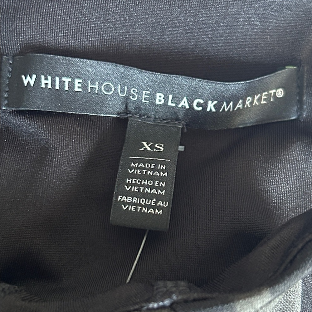 NWT White House Black Market matte jersey printed halter top size XS - Picture 3 of 5